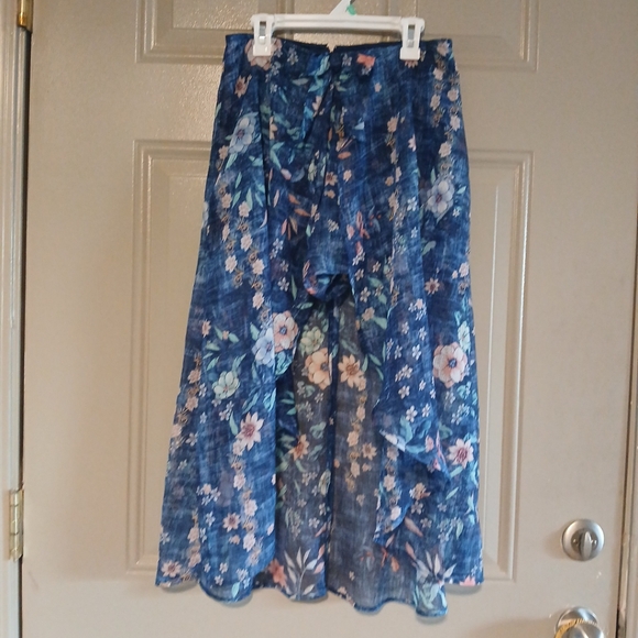 Amy Byer Short attachment Skirt Girls sizeL/14 - Picture 5 of 7